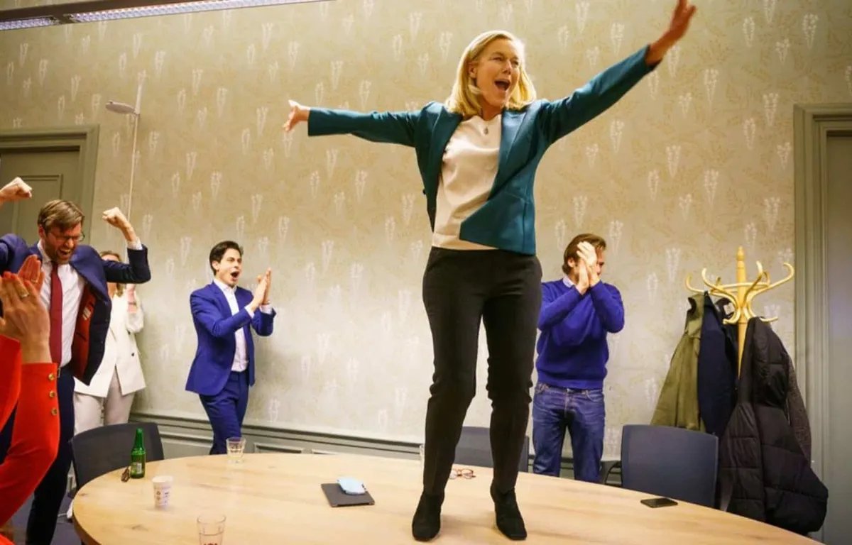 sebbo1944's tweet image. #Botox of #antirimpelcreme het maakt niets uit. Ze is en blijft de boze heks van #d66