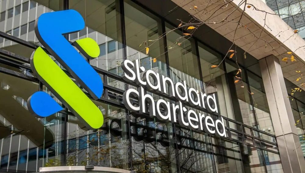 RWAwatchlist_'s tweet image. 🚨 JUST IN: Standard Chartered sees tokenized real‑world assets exploding to $2 TRILLION by 2028, up from ~$35B today.

They expect the vast majority of this growth to happen on Ethereum.