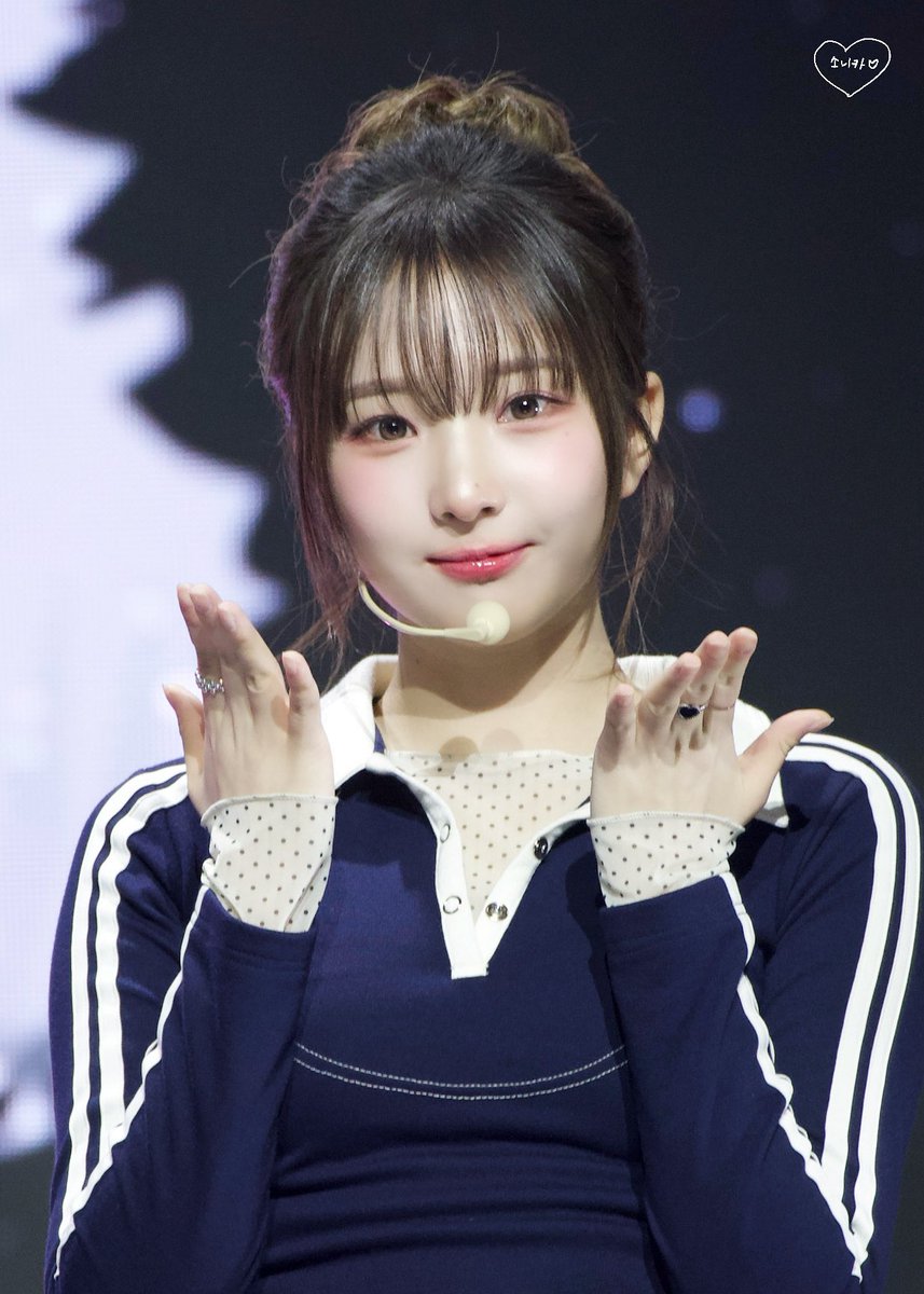 SSS_HSY1419's tweet image. 251124 HQ
😘
#tripleS #트리플에스 #하연 #Hayeon