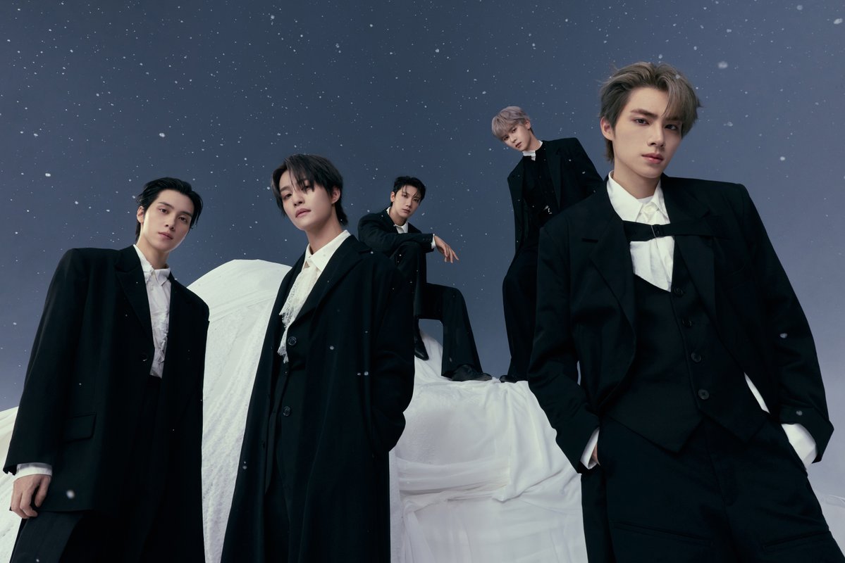 WayV_official's tweet image. White Moment 

WayV Winter Special Album 【白色定格 (Eternal White)】
➫ 2025.12.08 (CST/KST) 

💿Pre-order
WayV.lnk.to/EternalWhite

#WayV #威神V #白色定格
#WayV_EternalWhite