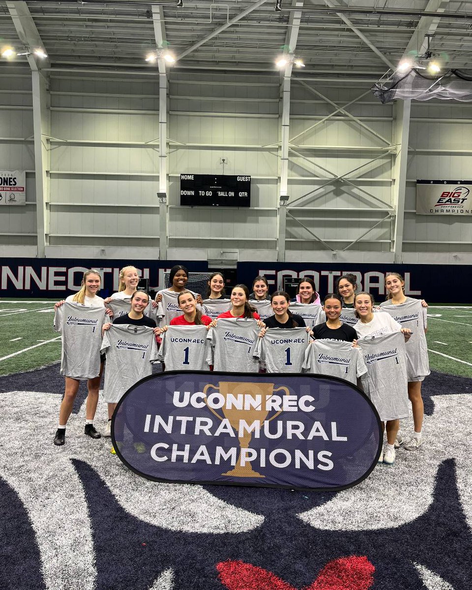 UConnRec's tweet image. Congratulations to our Fall 6v6 Soccer ⚽ Intramural Champions!

🏆 Team Aura
🏆 Estate

Huge shoutout to our officials for keeping every match running smoothly! 

#UConnRec #Intramurals