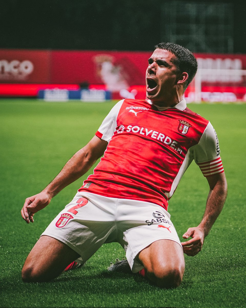 DV7Management's tweet image. 🔥⚽ ¡𝙂𝙊𝙇𝙀𝘼𝘿𝙊𝙍 Víctor Gómez! 🎯💪🏼 Marcando los tiempos para meter al @SCBraga en octavos de final de la #TacadePortugal. 👏🏼

#DV7Management
#DV7ManagementLatam
#DV7Group