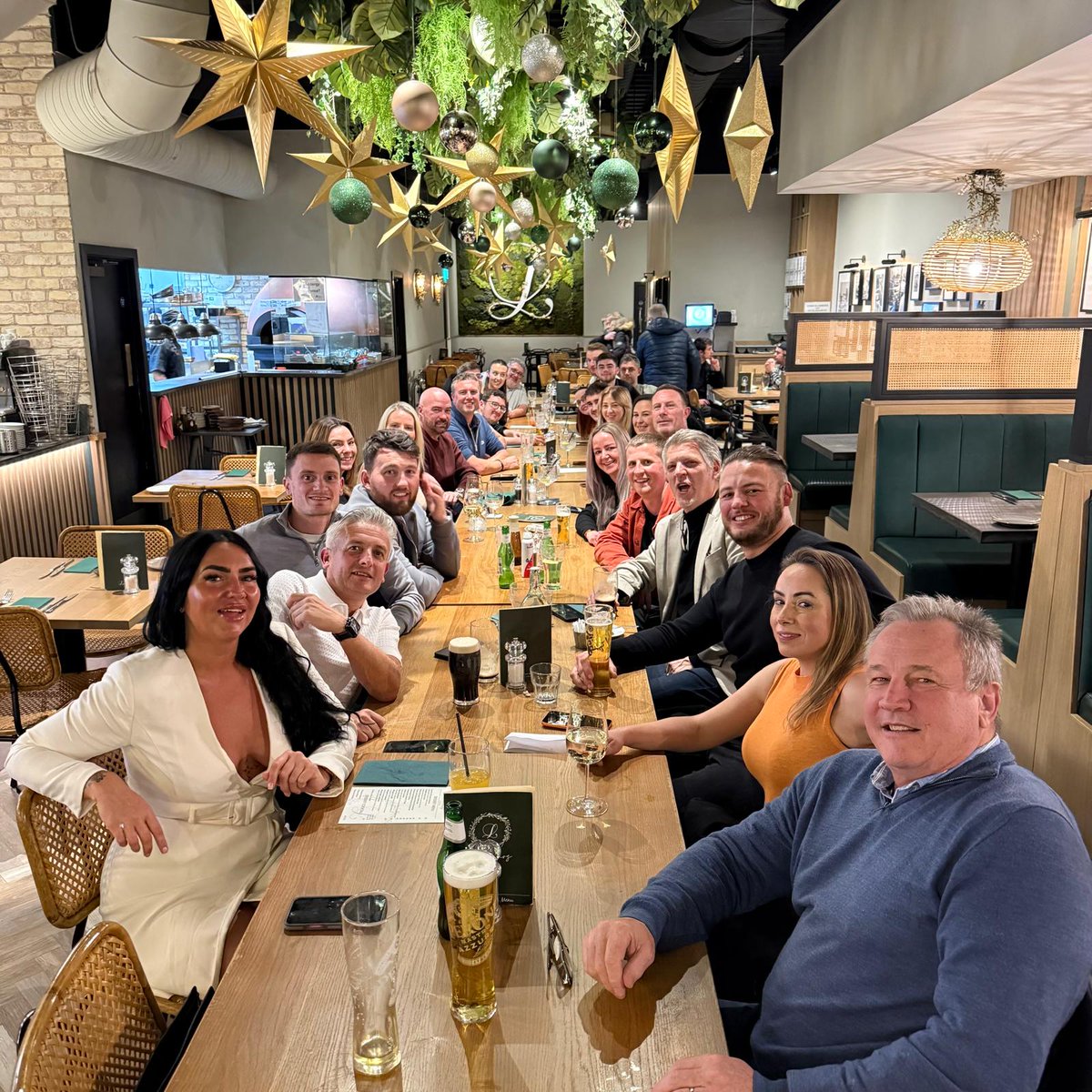 HispecElec's tweet image. The entire Hispec team came together last week for an indepth product training session on our full site lighting range. It was a fantastic opportunity to share knowledge and ensure we’re delivering the best solutions 🔦

We wrapped up the day with a great meal in the evening🍴