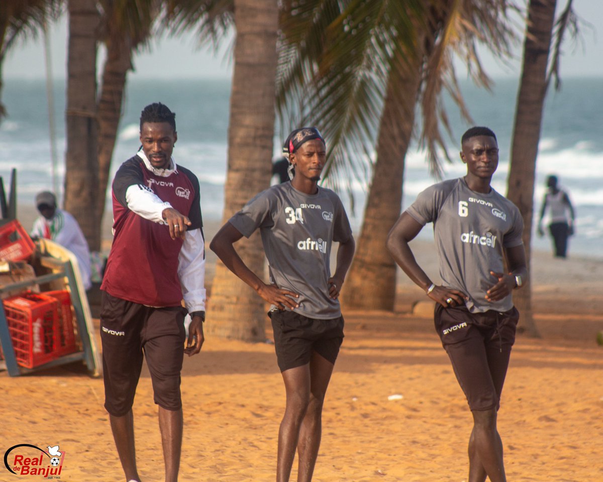RealDeBanjulFC's tweet image. Started the week at the sandy beach 🤍💪🏽.

#rdb #beachtraining #champions #cityboys