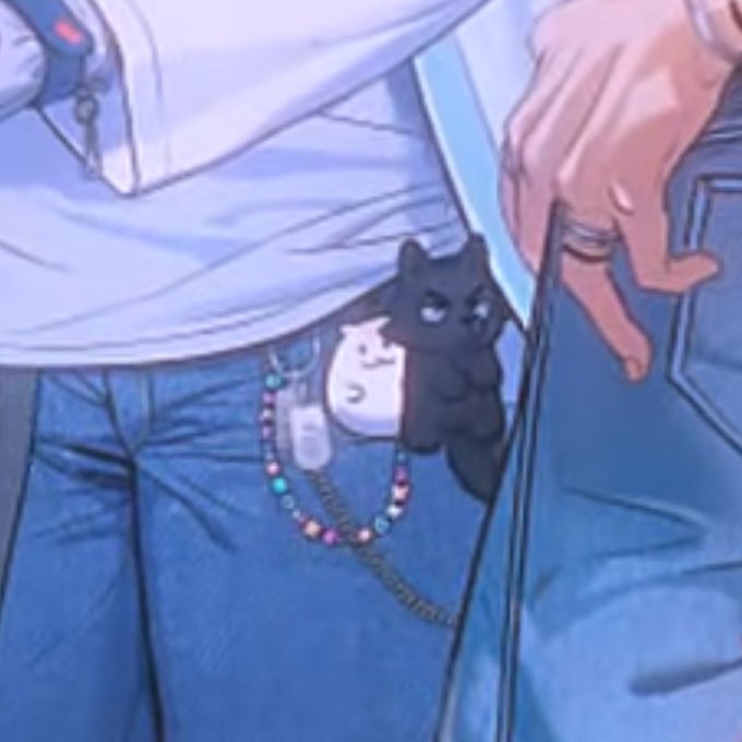 G6h2SjybcAEaP7q?format=jpg&name=small