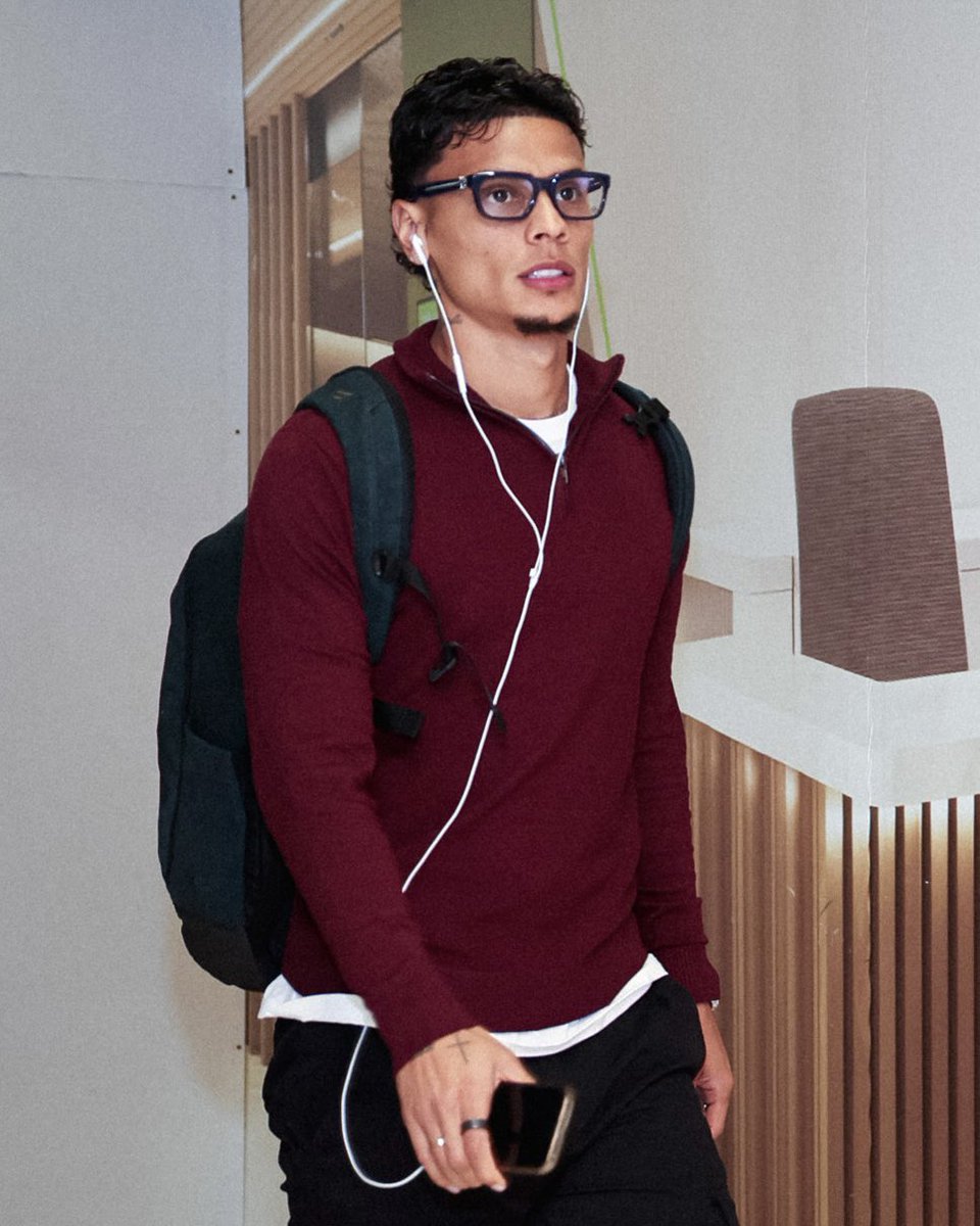 PLUS Benfica tweet media