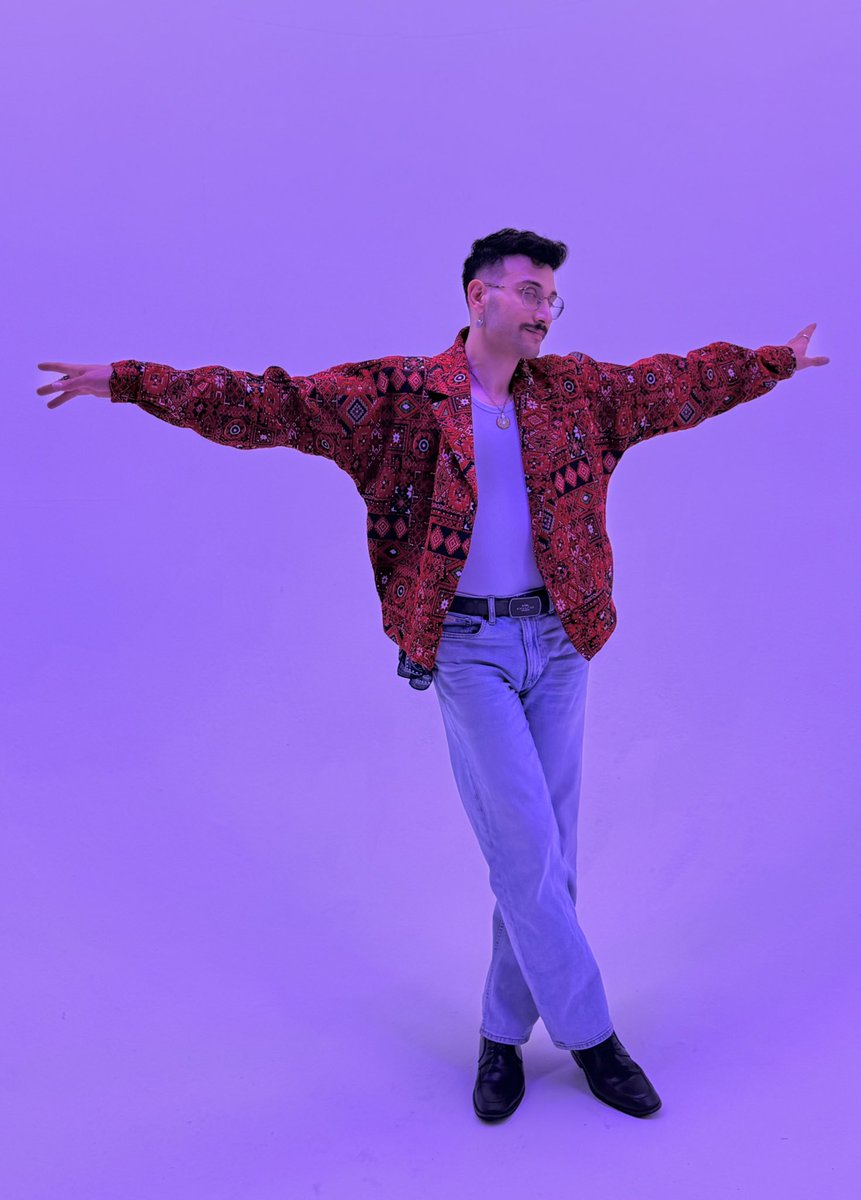 #Persian vibes 💚🤍❤️