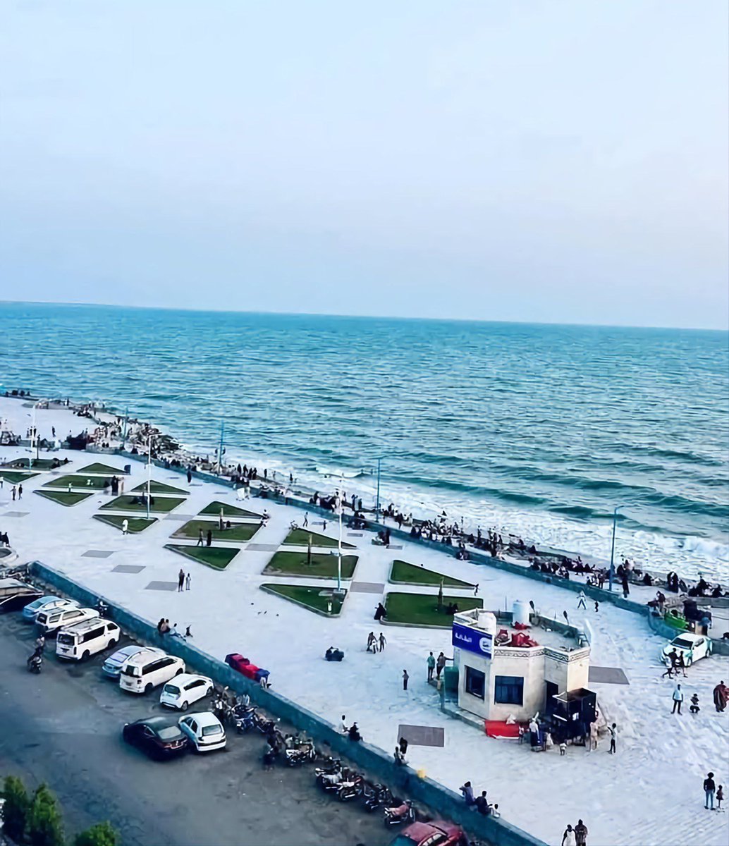 كورنيش مدينة الحديدة الجديد ..

برغم المعاناة والحصار الجهود لا تتوقف