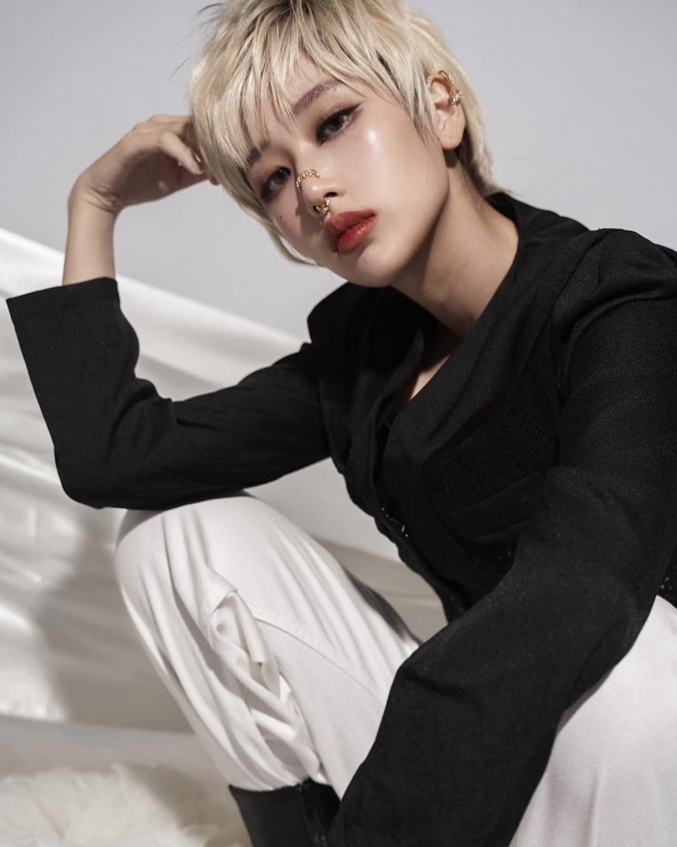 tinychen0909's tweet image. Hồi xưa cỡ này thấy đủ wow rồi đó :))))

#janeeyeh