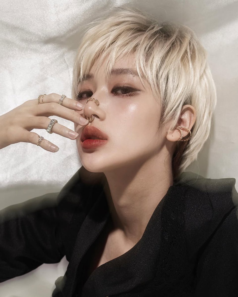 tinychen0909's tweet image. Hồi xưa cỡ này thấy đủ wow rồi đó :))))

#janeeyeh