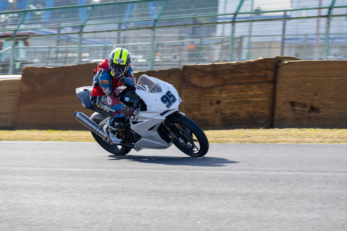 元GPライダーさまをこんな雑な紹介で草🌱ww