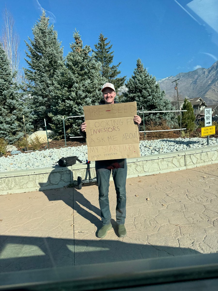 Travis Cook /compact tweet media