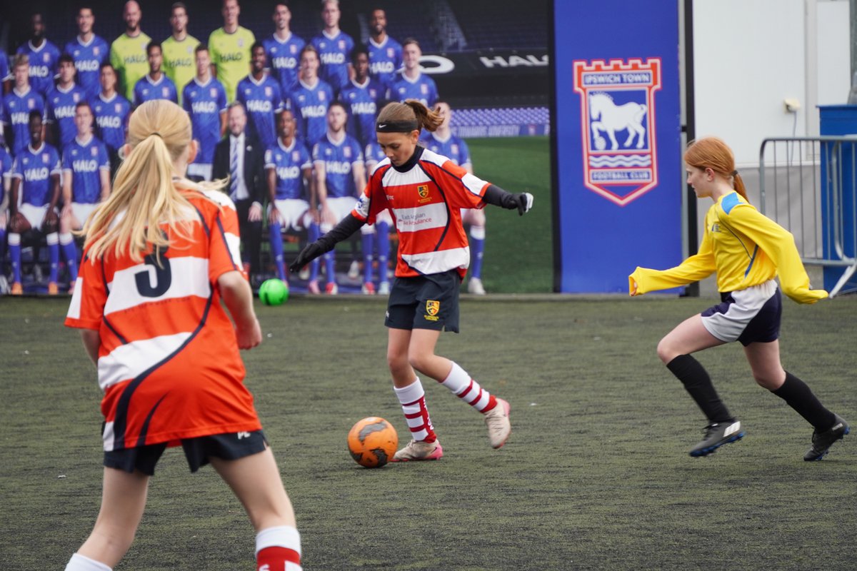 ITFCFoundation's tweet image. ⚽️ The Foundation hosted the Utilita Girls Cup at Portman Road today, with teams from local High Schools taking part.

Congratulations to the winners, Northgate High, who will now represent the Foundation at regional level.👏

@EFL_Community | #UtilitaGirlsCup