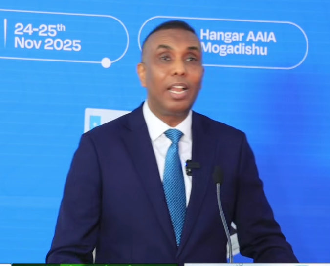 𝐑𝐖 𝐗𝐀𝐌𝐒𝐄: 𝐉𝐈𝐃𝐊𝐈𝐈 𝐉𝐀𝐍𝐍𝐀𝐃𝐀 𝐌𝐈𝐒𝐄 𝐉𝐈𝐃𝐊𝐈𝐈 𝐉𝐀𝐇𝐖𝐀𝐑𝐄𝐄𝐑𝐊𝐀

Hadalkii saakay ee Raysal Wasaare Xamse Cabdi Barre ayaan daawaday. Wuxuu leeyahay, “kacaankii haduu fiicnaa, meeshuu ku dhameeyey muxuu ugu dhameeyey? Muxuu khaatimadiisa u hagaajinsan