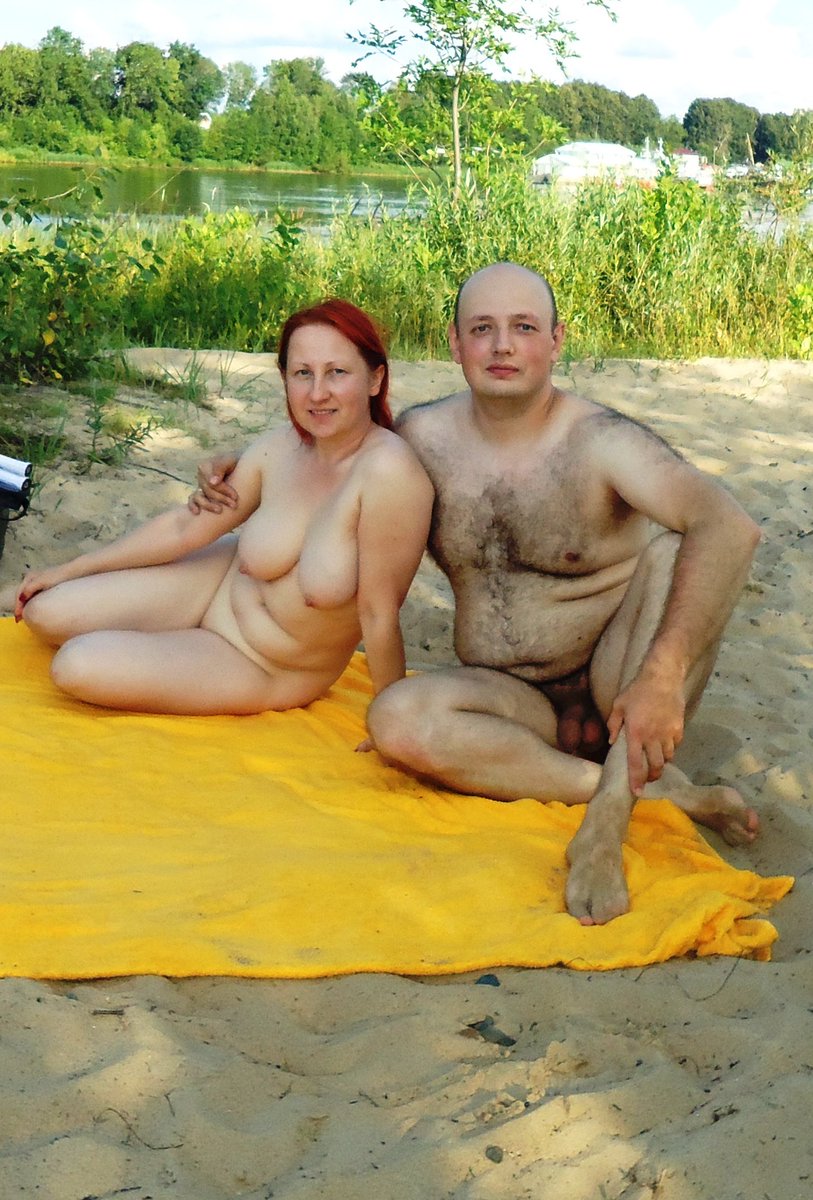 barewolff's tweet photo. Did you know naturism isn't just for mental health? Free access to air and sun (in moderation!) improves skin health, reduces stress, and helps synthesize Vitamin D. It's nature's bio-hacking. #Health #NaturistLife #milanaturistfamily #artwolfy https://t.co/pci0Gj9Iet