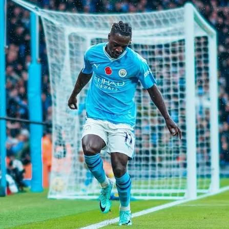 pepebrizzy's tweet image. Doku that perform extremely well against Liverpool

 Failed woefully yesterday against Newcastle

Na so life be

Don&apos;t over think my bro

It will only get better ,keep pushing