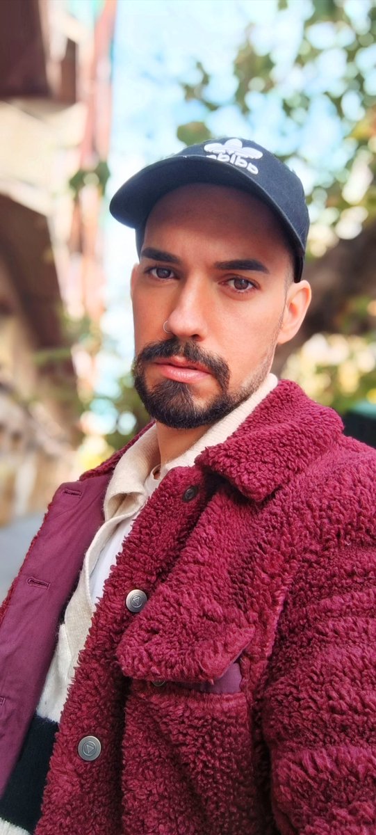 RedkenOne's tweet image. Ya me podía llegar algo interesante a los mds, un nude, una cita, una transferencia bancaria de muchos millones...lo único que me llegan son mensajes de bots guarrillos.