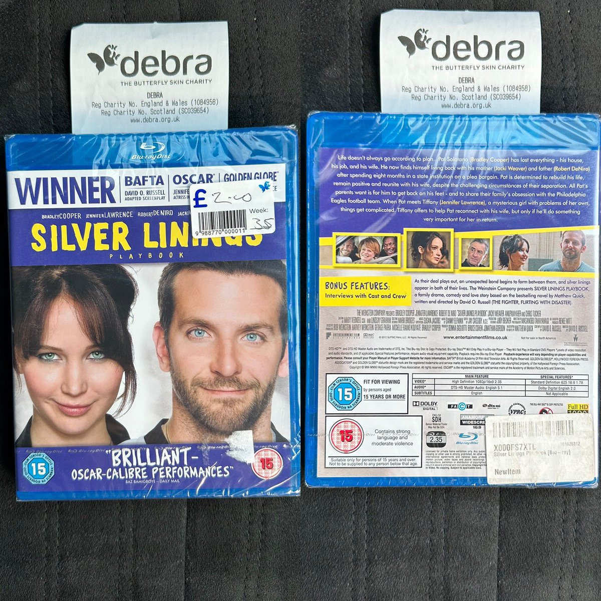 s77tux's tweet image. First #CharityShop new/sealed #Bluray bargain in a long while… courtesy of @CharityDEBRA: @David_O_Russell’s #SilverLiningsPlaybook starring #BradleyCooper, #JenniferLawrence &amp;amp; #RobertDeNiro… don’t think I’ve seen this since it first was released! #PhysicalMedia #KeepDiscsAlive