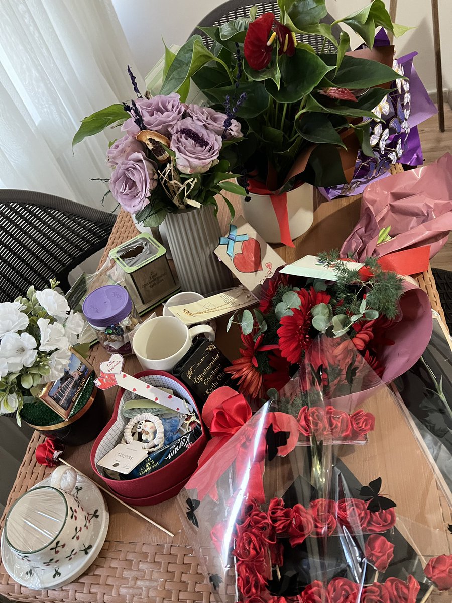 Öğretmenler Günümüz kutlu olsun ❤️