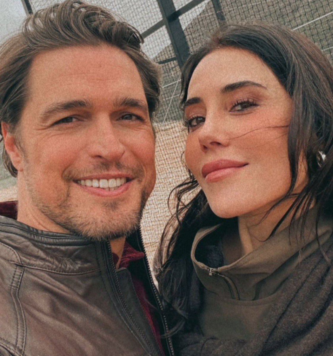 TvDunyasii's tweet image. Cansu Dere ve Diogo Morgado’nun başrollerini paylaştığı ‘Portuguese Love’ filminden partner karesi yayınlandı.