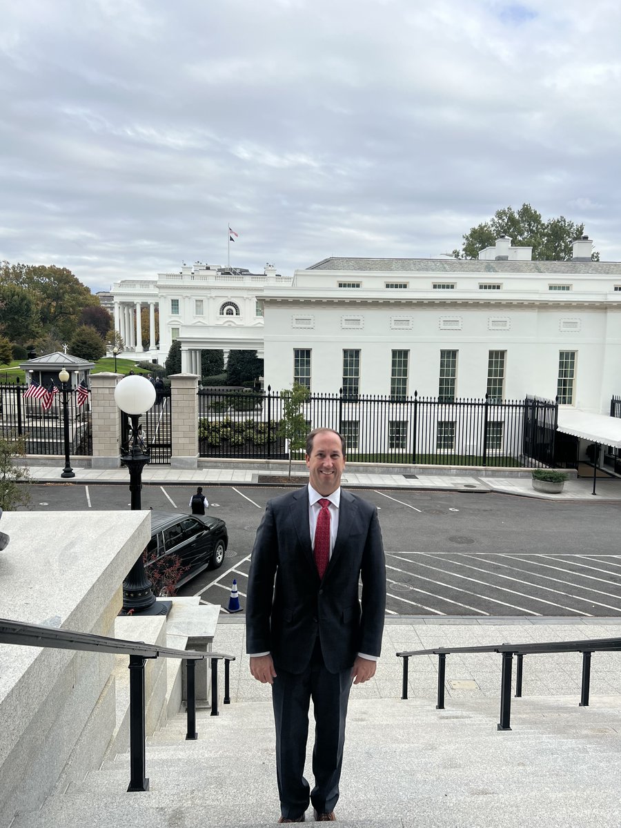 RepWhyte's tweet image. The “Whyte House” went to the White House to represent our community. Grateful for their interest, listening ear, and willingness to solve problems. Building bridges and working together to make our state and country better IS happening.