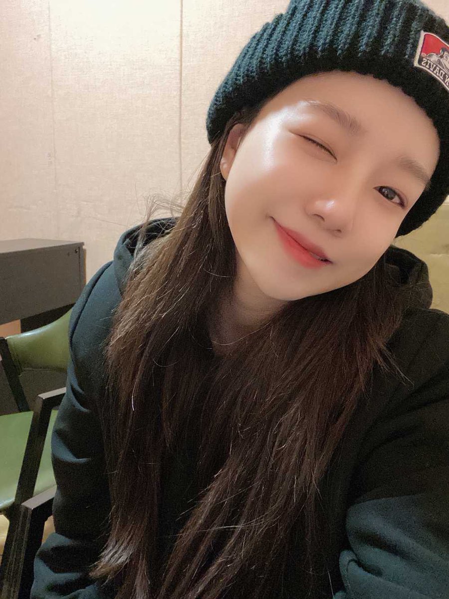 pop__notes's tweet image. You're my #earthʼ𝑤𝕚nd繚ུ𝐟𝕚rǝ͞ 🔥 ! Me dió tanta felicidad esta canción que hasta reviví para unirme a la pachanga, así de buena esta. Díganle a #𝚢öuth·𓊈खंड𓊉·𝐫𝕚o͞t que si aún quieren nuevo integrante a lo wattpad, yo estoy disponible.

𝕥he 𝑓a𝕥e ♡ o𝑓 ꕀ #𝚄𝐬āgi !