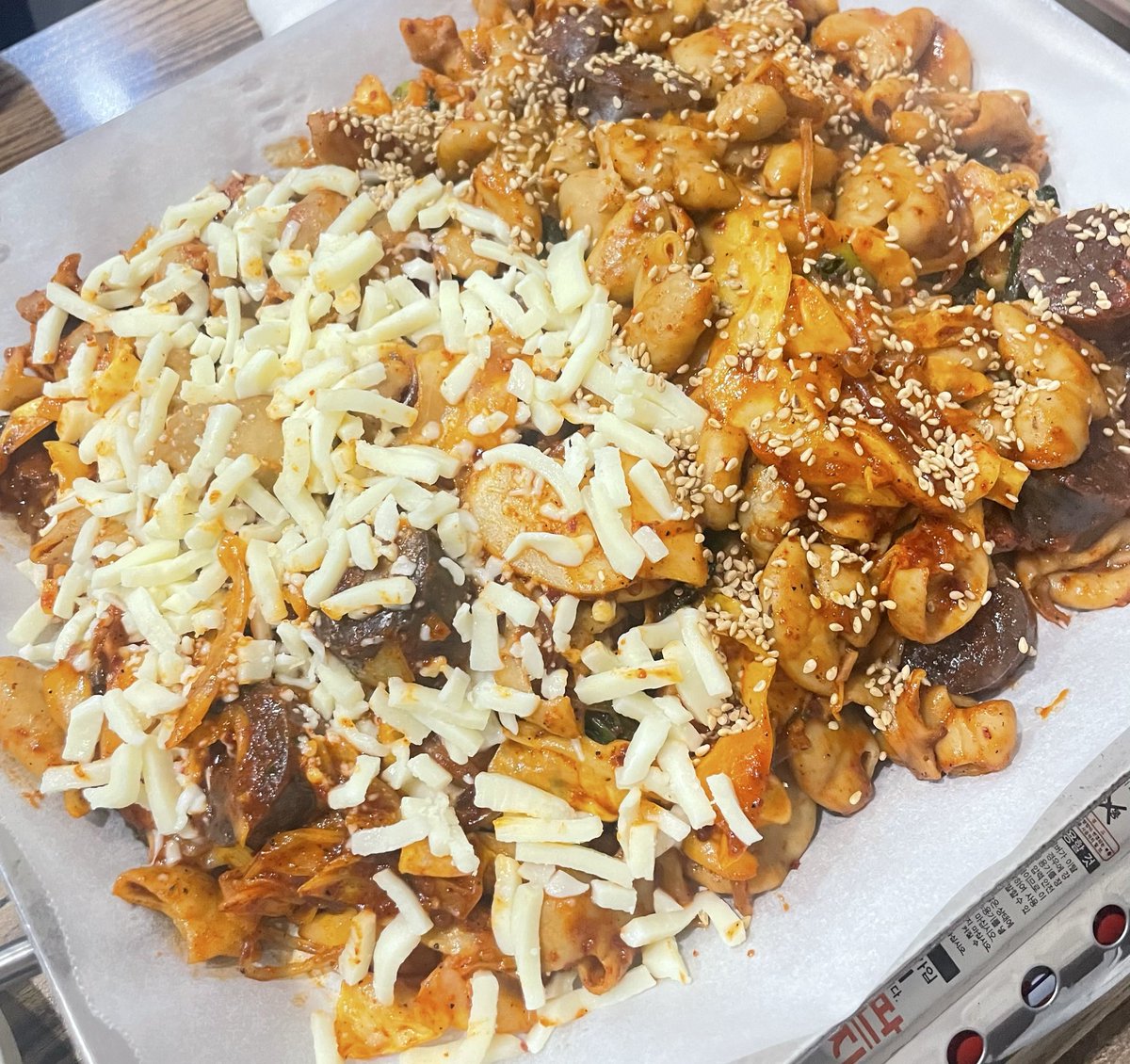 bkdick3's tweet photo. 헬요일 곱소🤪 https://t.co/KuLsV7M1TC