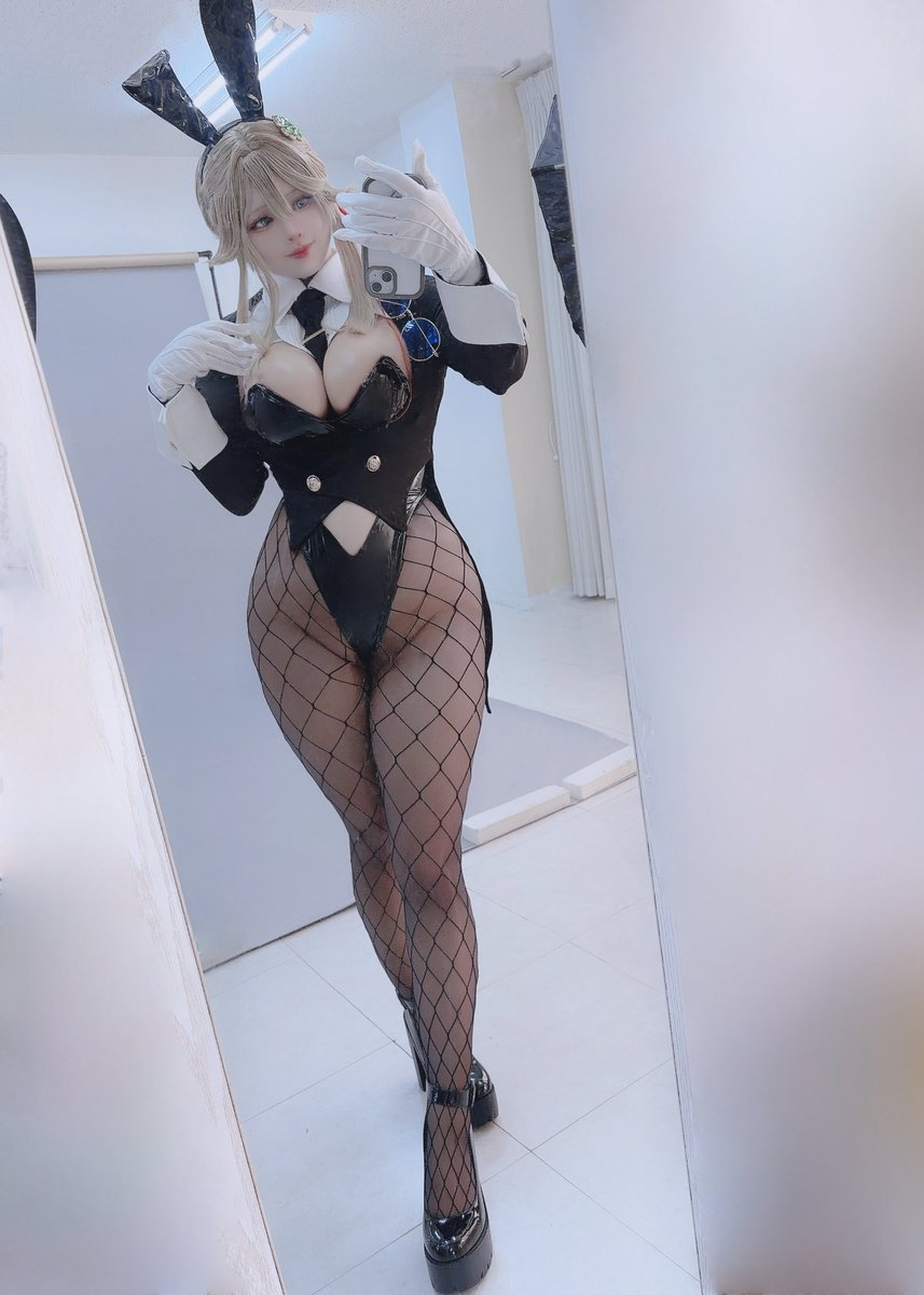 バニーエードさん🍀
コスプレ鏡越し自撮り♡

#NIKKEcosplay