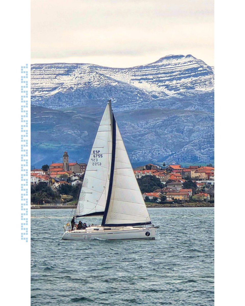 La Bahía de Santander es la única del norte de España orientada al sur.

Desde el paseo marítimo se ofrecen unas magníficas vistas hacia los pueblos orientales y las cumbres como Porracolina y Mortillano que se alzan sobre el horizonte.

📸 Ana Santamatilde

#Santander