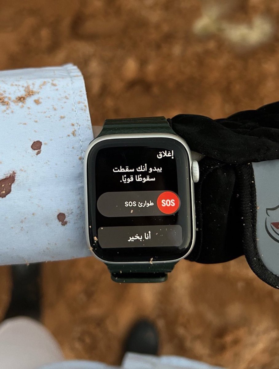 j2ri_'s tweet photo. اطيح طيحة قوي ماهيب طيحة ضعيف
طيحة شجاعٍ هزمه الحب لين اعترف https://t.co/yNqLoH0Do2