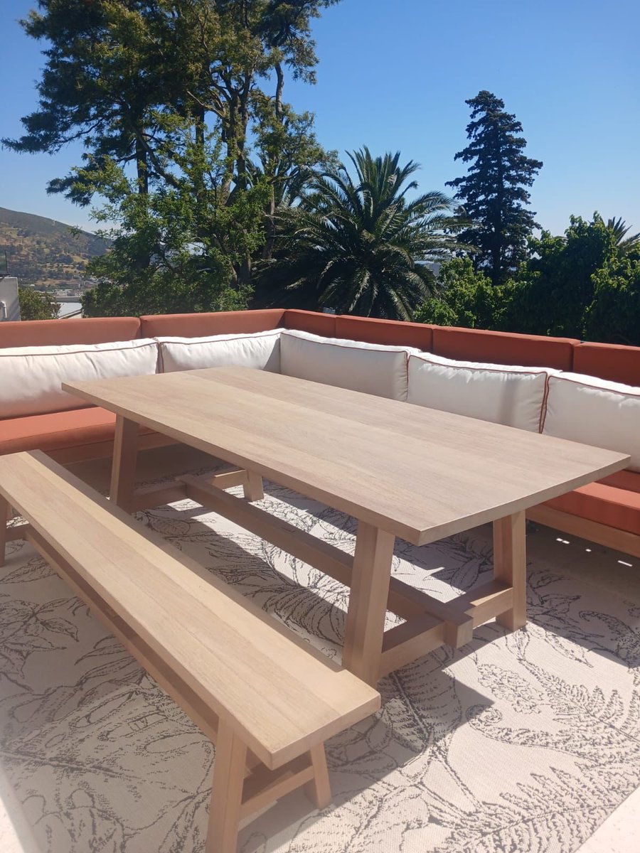 One of best projects of 2025: Iroko outdoor table, bench and large L-shape couch. Table is a 10’seater 2.5x 1.1m L-shaped couch of 2.8 x 2.6m and we used @sunbrella fabric in terracotta rust Bolsters also in-house in a cream de la cream finish. More here: coneytimbers.com