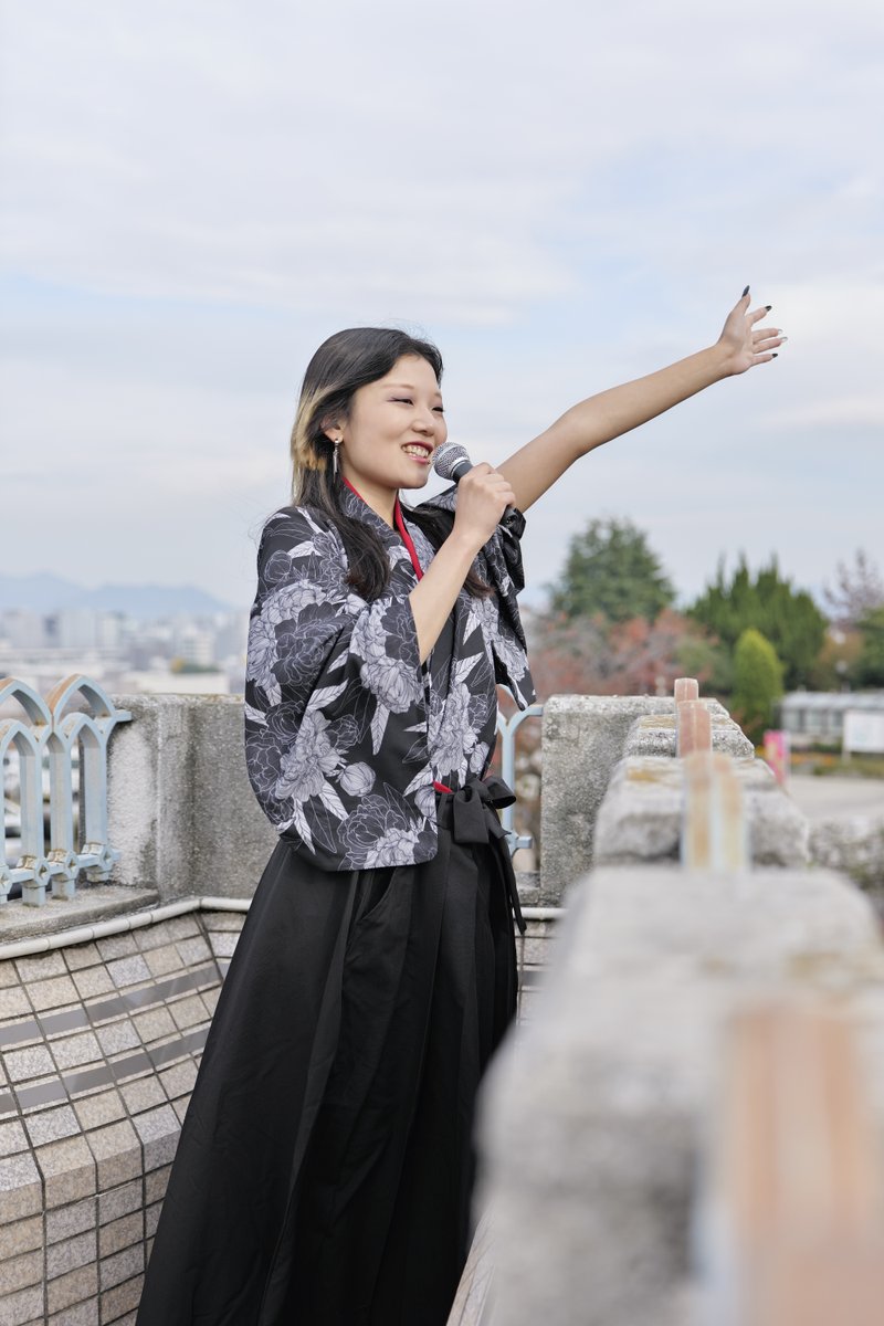 First Contact🎤✨
Model <a href="/sonia_osi/">佐久間シュファ🌹💃🌹地下ソロアイドル</a> 
youtu.be/z8Tx-OVg8rw?si…
<a href="/lumix/">Lumix</a>
<a href="/LKSamyang_japan/">SAMYANGJapan</a>
<a href="/sigma_japan/">SIGMA Japan</a>
📷LUMIX S5M2
🔍SAMYANG AF35-150
#shotonlumix
#LUMIX秋色2025
一緒に撮影しましょう📸
Let's take a photo together✨
我们一起拍张照片吧📸
함께 촬영하자📷