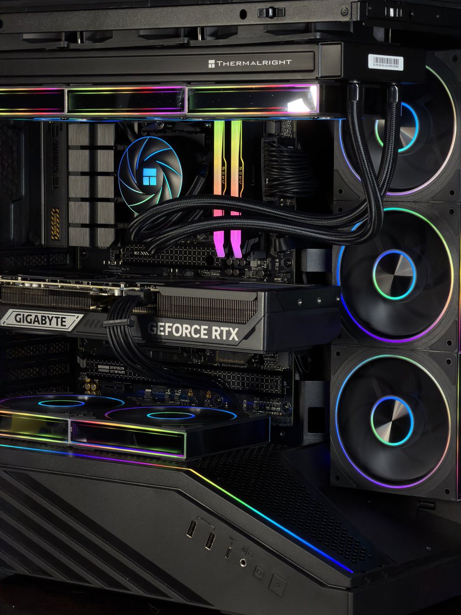 bit0th's tweet image. الله يبارك له 

من التجميعات المتجر @Bitbybitpc