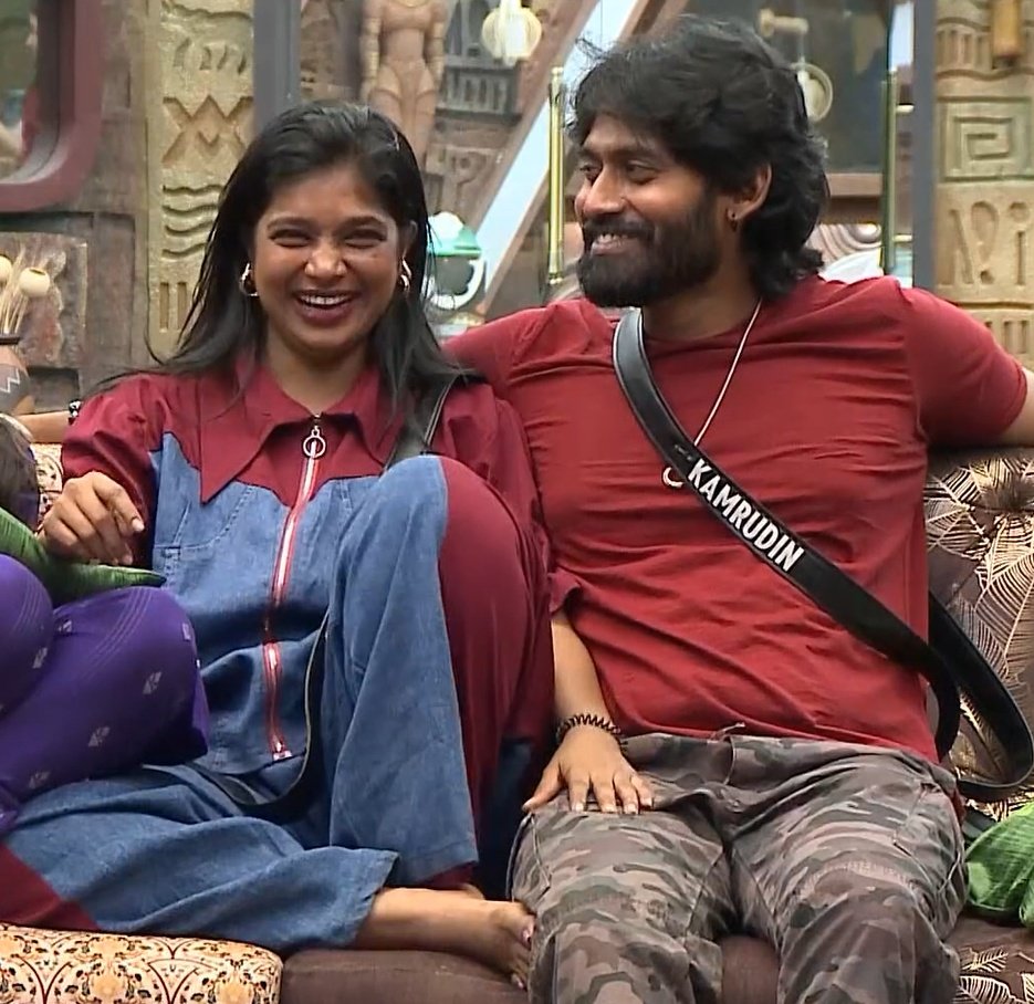 cascade94's tweet image. I noticed one thing about Kamru.Whenever one girl talks to him seriously, he immediately moves to the other . He&apos;s like &quot;Just here for fun, serious ah lam enkita varadha&quot;. I hope #Aurora understands dis nd stops having serious conversations with him. use eh illa😮‍💨
#BiggBossTamil9
