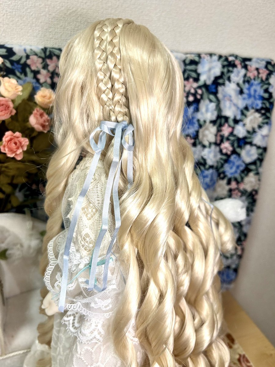 kamitsure_nui's tweet image. Coco(@MurmurCoco )様のウィッグが届きました〜🎁

カールと三つ編みが美しい✨
名家のお嬢様なとても麗しいさゆちゃんになりました🥹✨

 #MurmurCoco
 #DearSD 
 #SDみゆ