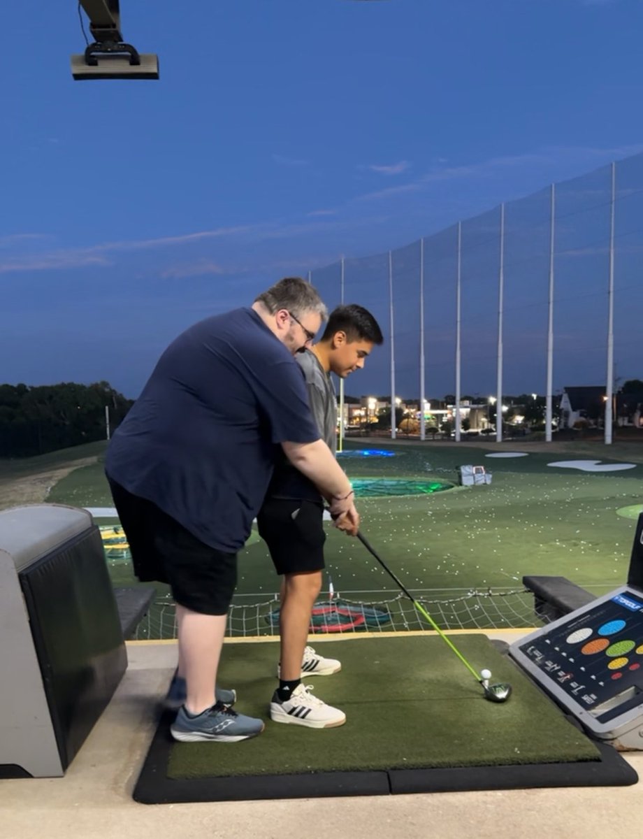 FattyMcFatFuh's tweet image. 