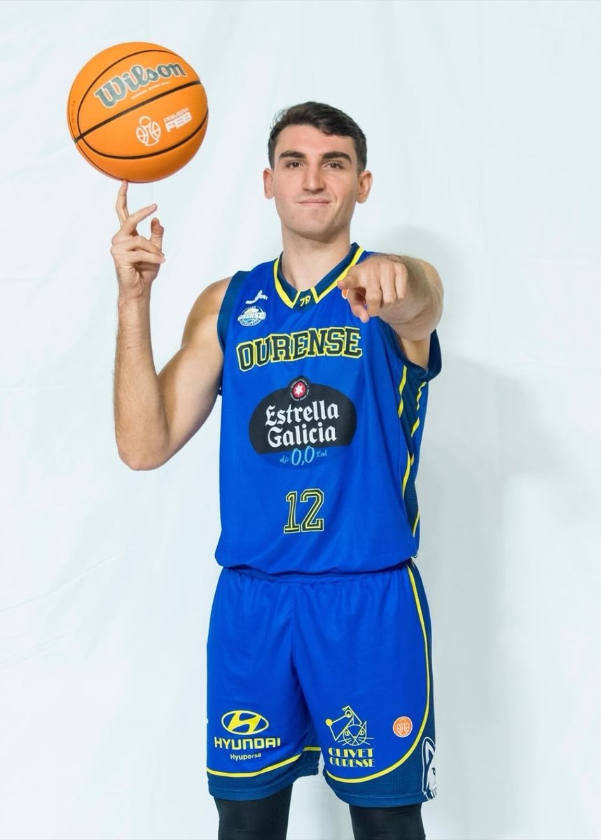 Tempodebasket's tweet image. Os recordamos que hoy lunes (24/11),  tendremos @Tempodebasket en @OurenseSiRadio, a partir de las 21 horas. Repaso de resultados, noticias y en los minutos de entrevista... tendremos al jugador del @COBSAD @sergihuguet_12!! No os lo perdáis!! #ForzaCOB #primeraFEB #CopaEspaña