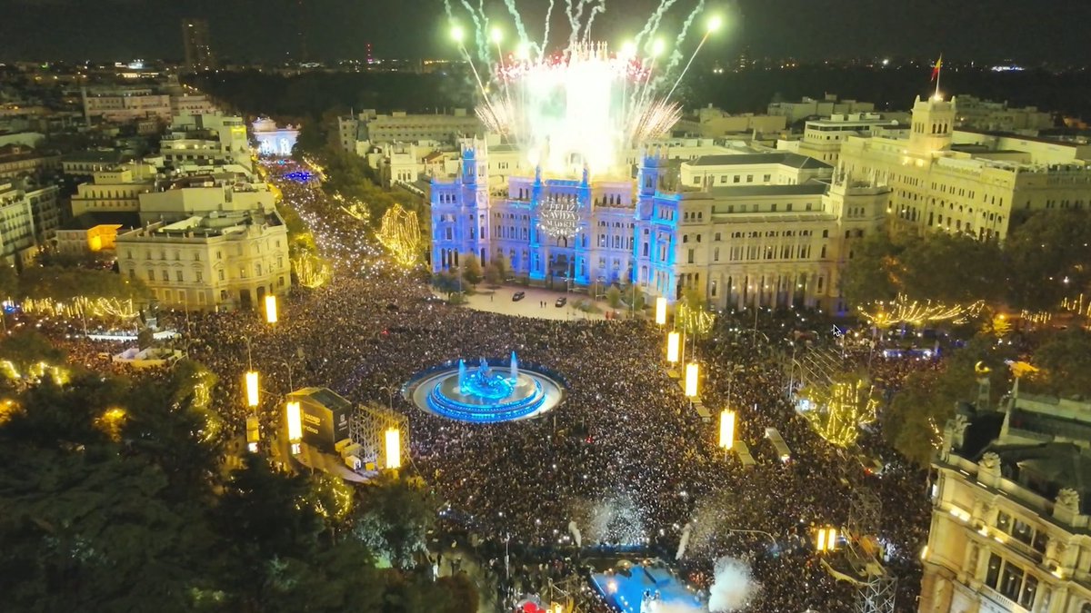 PabloLopezMusic's tweet photo. Gracias MADRID 🎄 https://t.co/b9XPCWgUzA