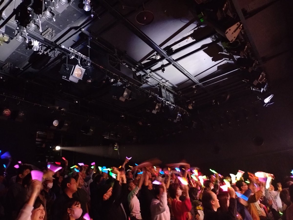 shokoland_net's tweet photo. 年に一度だけ！　
皆が1989年の時代に戻れる日！
満員御礼！感謝！ https://t.co/uA3pXgLnL2