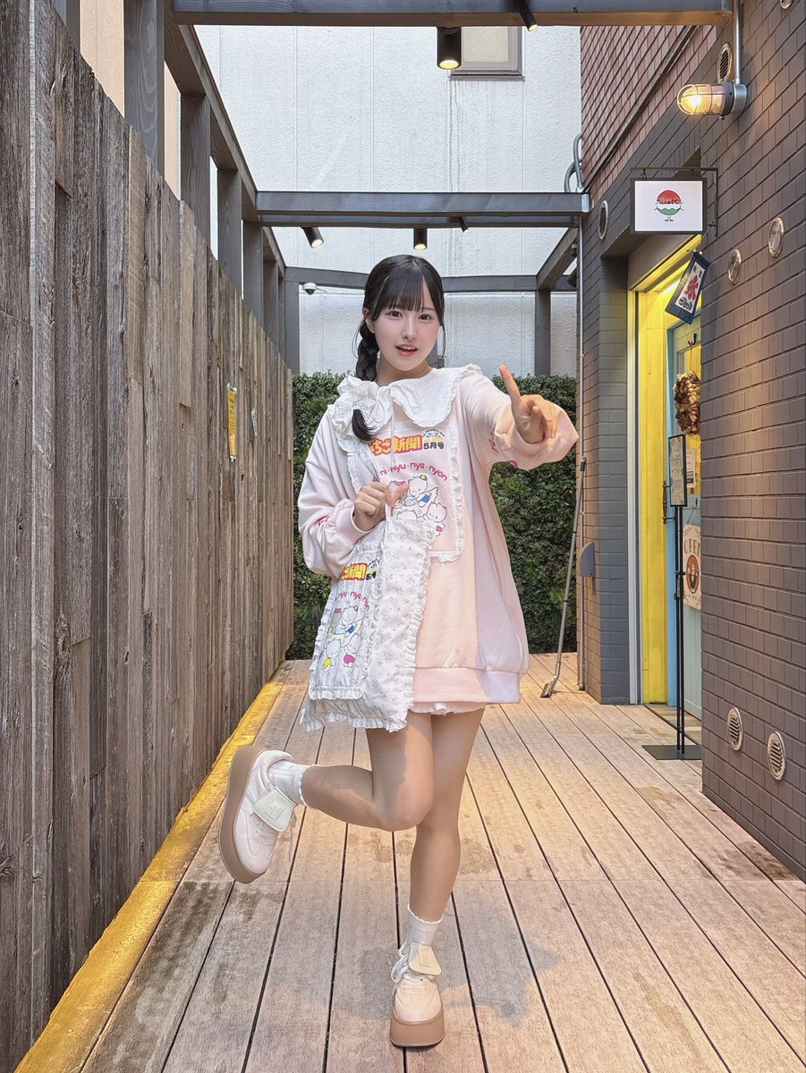 erisahigasiyama's tweet image. ねこさんいっぱい(̳ˆ_  ̫ _ˆ ̳)♡♡
#高嶺のなでしこ