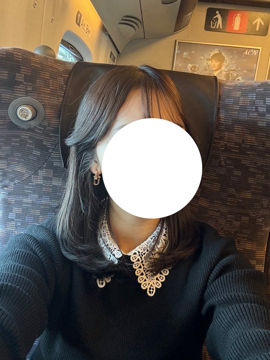 hlm2_r7's tweet image. 弾丸名古屋🚅✨相棒はピーカブー🩶重いけど締まるから好き😌帰りの新幹線ではたじまの贅沢巻きを夫と取り合いながら完食🤤w今度はゆっくり行きたいな〜〜🐈✨
