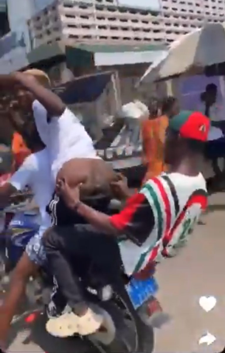 𝔸ℕ𝔻𝔼ℝ𝕊🗡️ tweet media