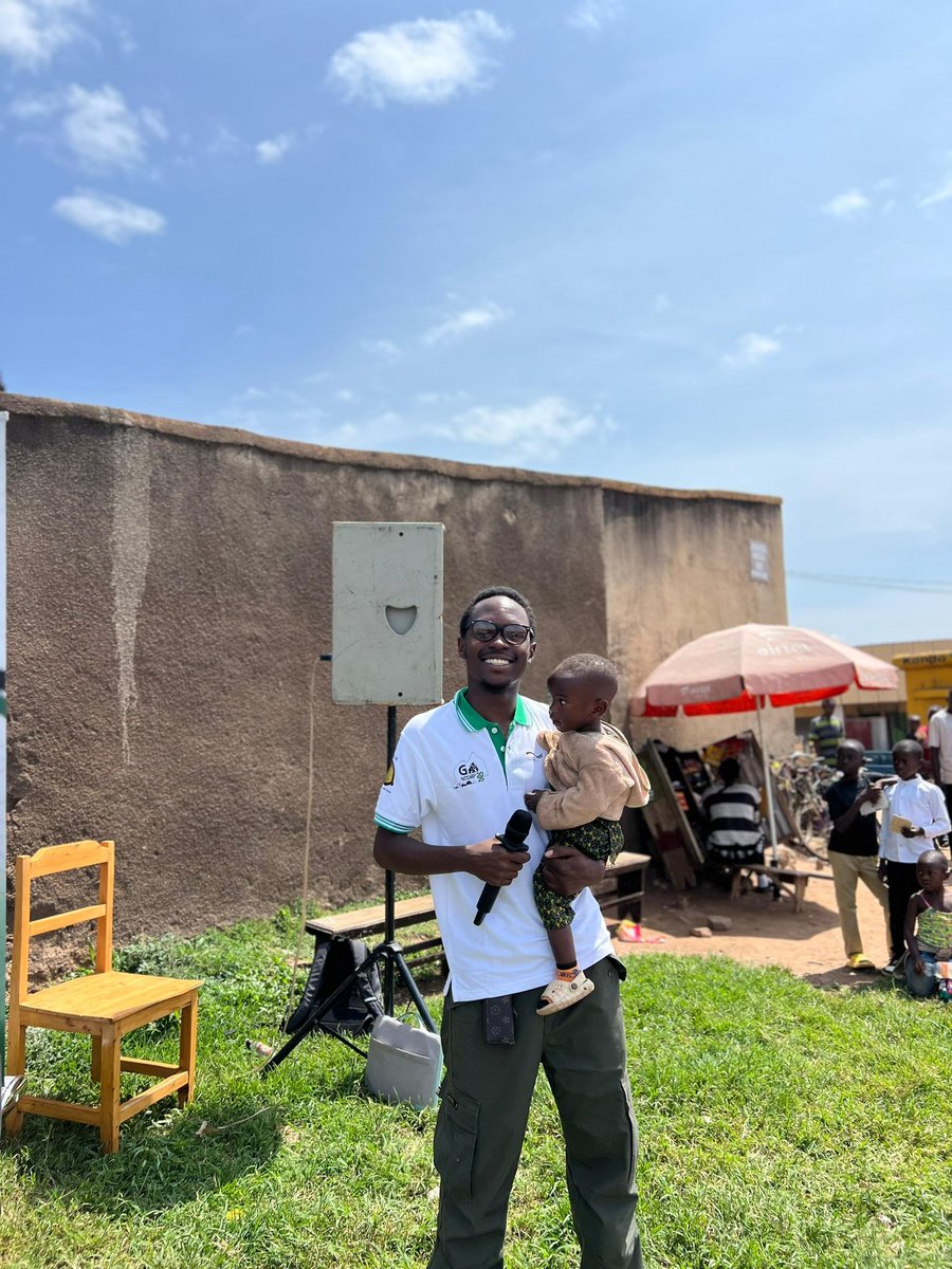 Nsengiymvathier's tweet image. Empowering youth and children 💚
Let&apos;s shape the future without GBV 
@LiekevandeWiel
@_atanas_ @UNDP4Youth 
@harerimana_tito
#YourHealthYourRight
#EndGBV
#16daysofActivism