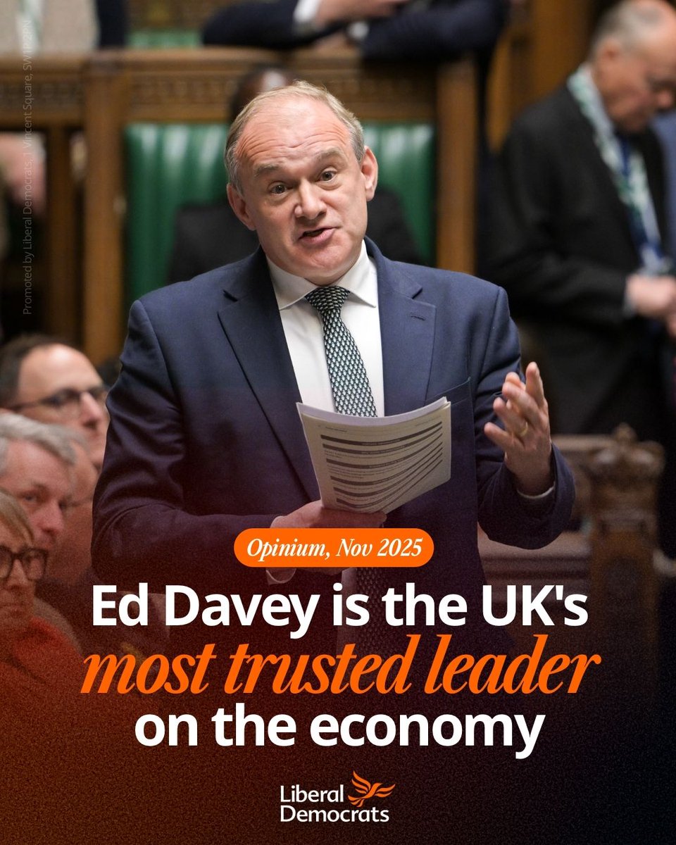 LibDems's tweet image. Across the country, people are backing our plans to cut the cost of living, cut energy bills, save the high street and create a new customs union with Europe. ⬇️