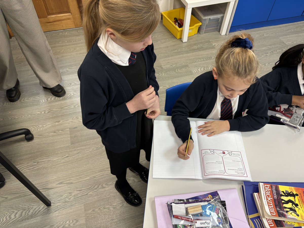 halfpennylane's tweet image. 🚀 Our Year 5 children loved sharing their space description paragraphs with their chosen audience today — the fantastic children in 3W! 🌟
3W were an excellent audience and gave thoughtful, constructive feedback. Well done, everyone! 🌌✨
#PrimarySchool #Year5 #CreativeWriting