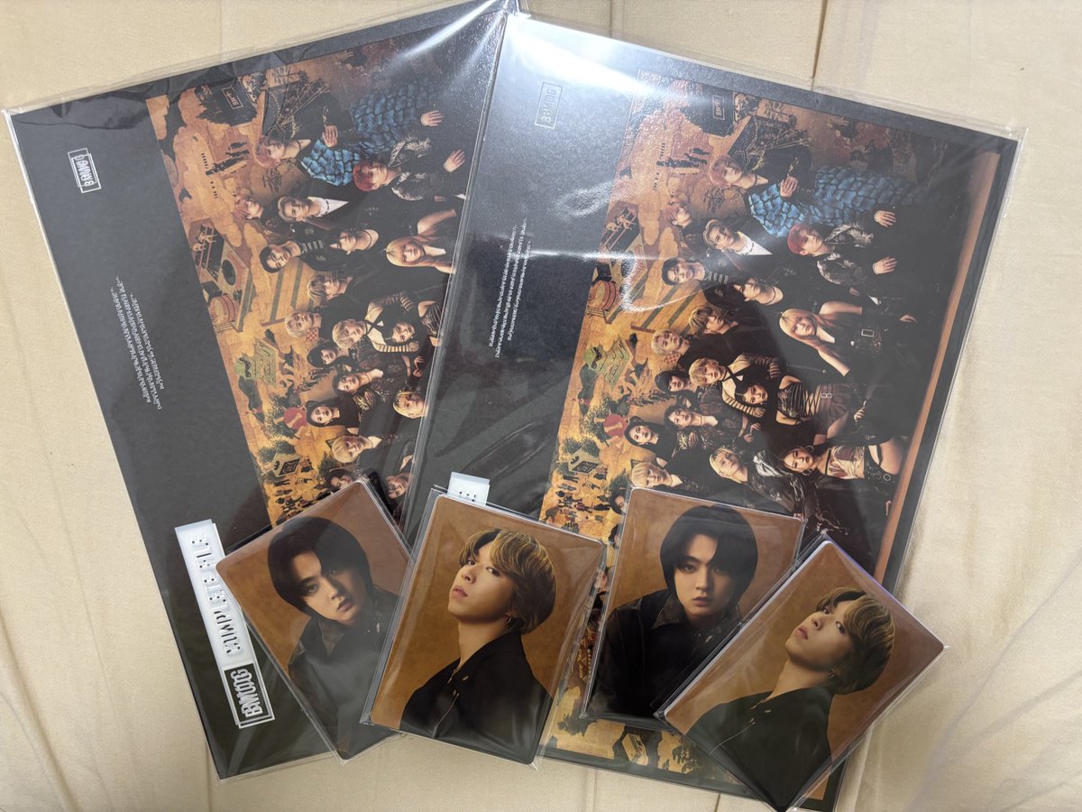 THEFIRST_Eri's tweet image. COMPLETE FILEなぜか２個届きました😂
定価でお譲りしますが、
買い忘れたー！！ってお方はいませんか？🥺🥺

#BMSG譲
#BEFIRST譲
#MAZZEL譲
#HANA譲
#STARGROW譲