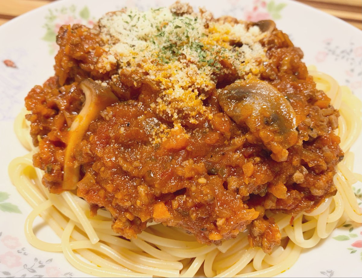 やっと完成しました（🫶🏻︎'-'）💕 いただきます🍀*゜ 配信戻るの遅れ