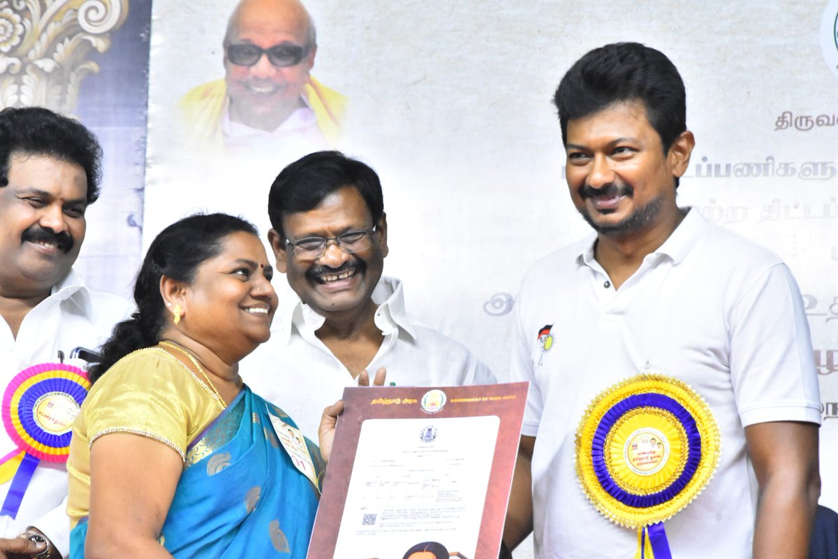 Avadi_Nasar's tweet image. திருவள்ளூர் மாவட்டம், ஆவடி சட்டமன்ற தொகுதியில் நடைபெற்ற அரசு விழாவில், 

மாண்புமிகு தமிழ்நாடு துணை முதலமைச்சர் @Udhaystalin அவர்கள் ரூ.333.26 கோடி மதிப்பீட்டில் 377 முடிவுற்ற திட்டப்பணிகளை திறந்து வைத்து, 

ரூ.137.38 கோடி மதிப்பீட்டில் புதிய திட்டப்பணிகளுக்கு அடிக்கல் நாட்டி.…