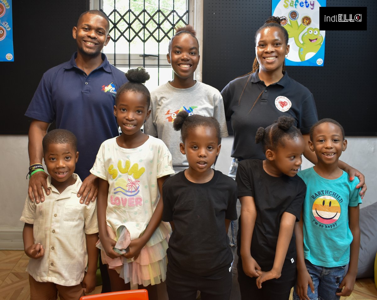 InnovateDurban's tweet image. Our IndlELLa journey began with the orientation at the Innovate Durban Co-Lab! What a fantastic kick-off it was! Our incredible participants were buzzing with excitement as they dived into the programme for the very first time.