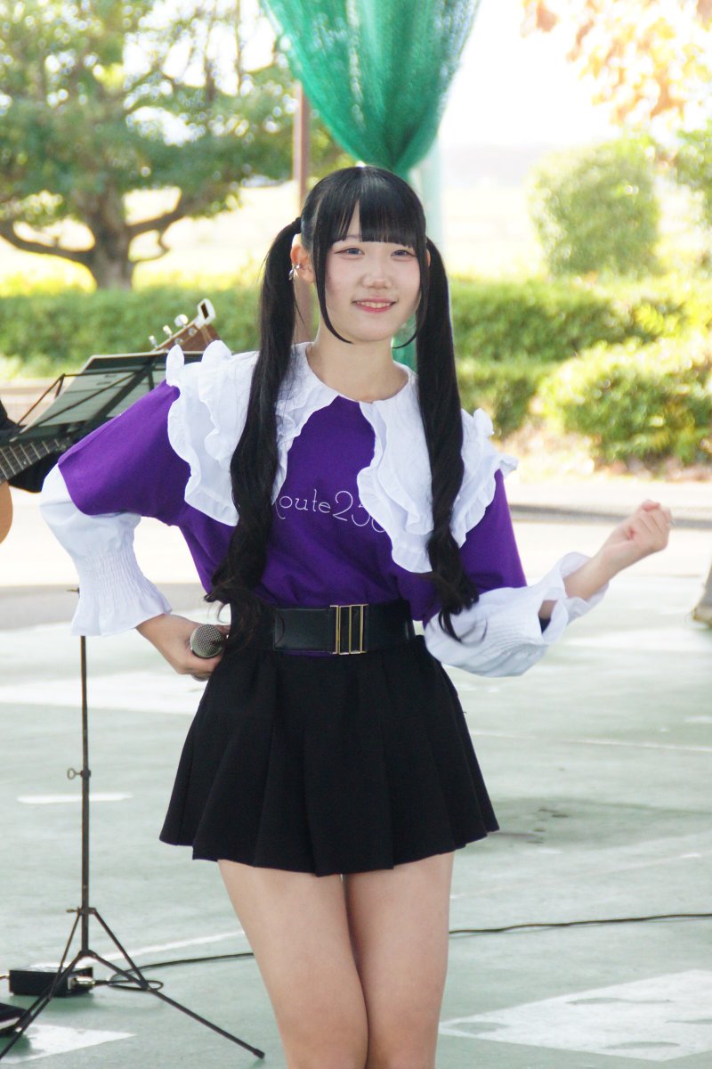 先日 半年ぶりに立ち寄った平田公園 IBUKIOROSHIでプレア(Pleia)を